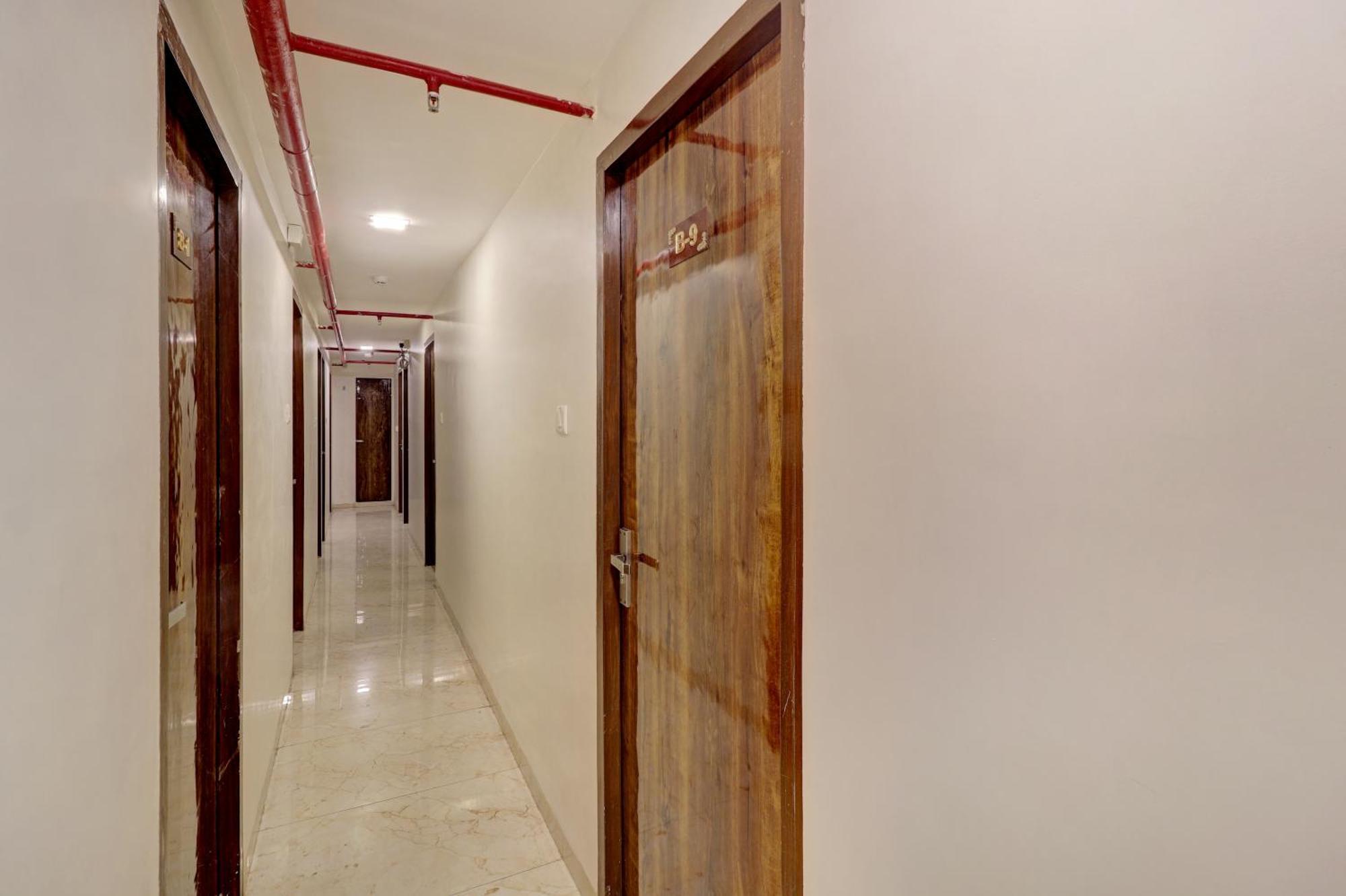 Hotel Merry Gold Mumbai Exteriör bild